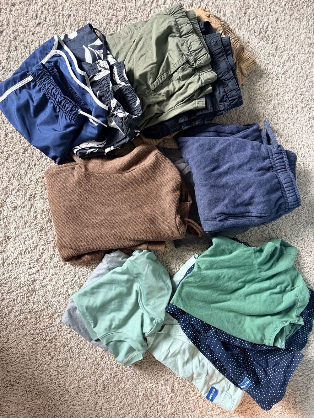 LOT of Men’s Clothing - size small